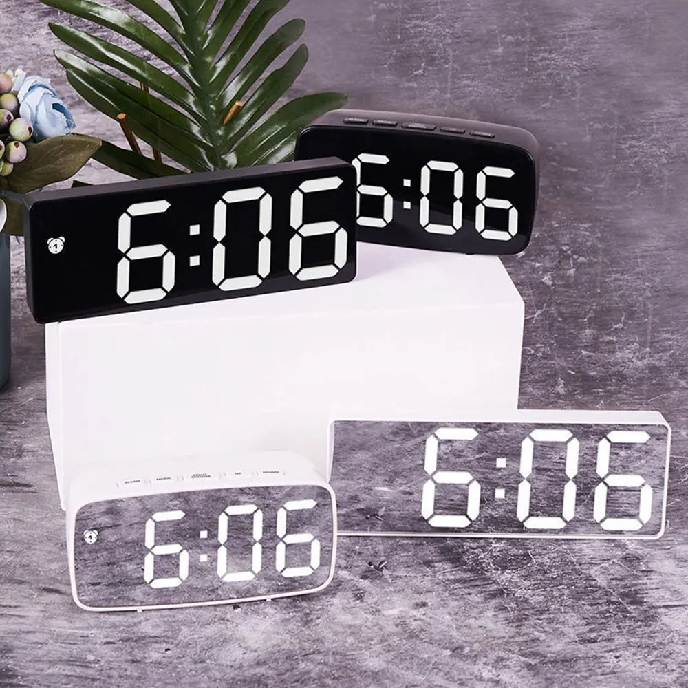 Acrylic Mirror Alarm Clock Ele - Moments Watches & Jewelry Vaughan Mills 评论和价格