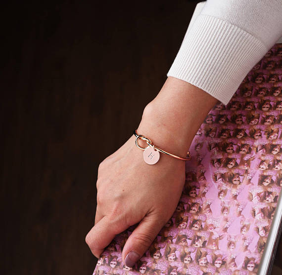 Duoying Engraved Letters Brace - Rose Gold Bracelet 评论和价格